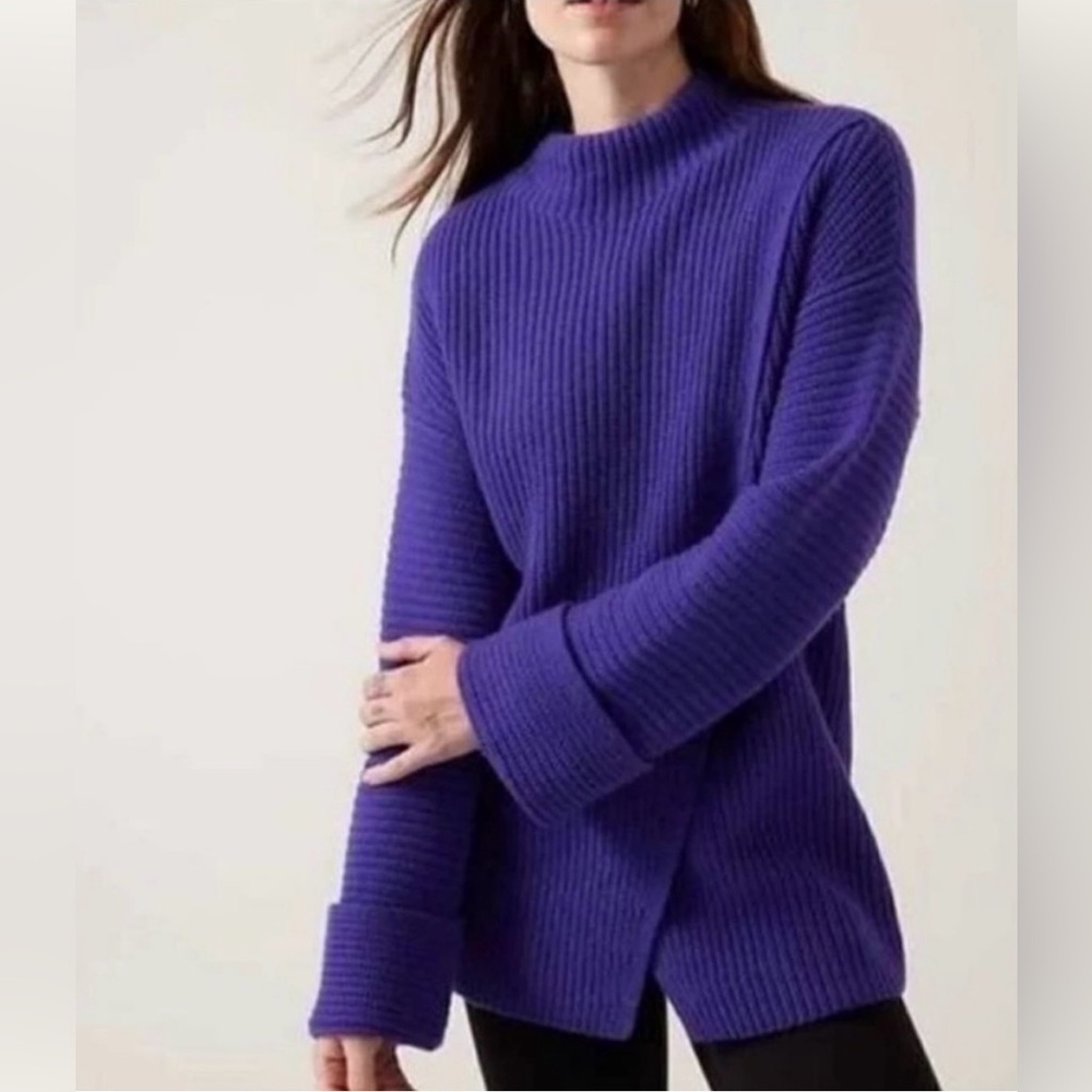 🆕 Athleta Azalea Sweater, Relaxed Fit, Purple. Size XL
